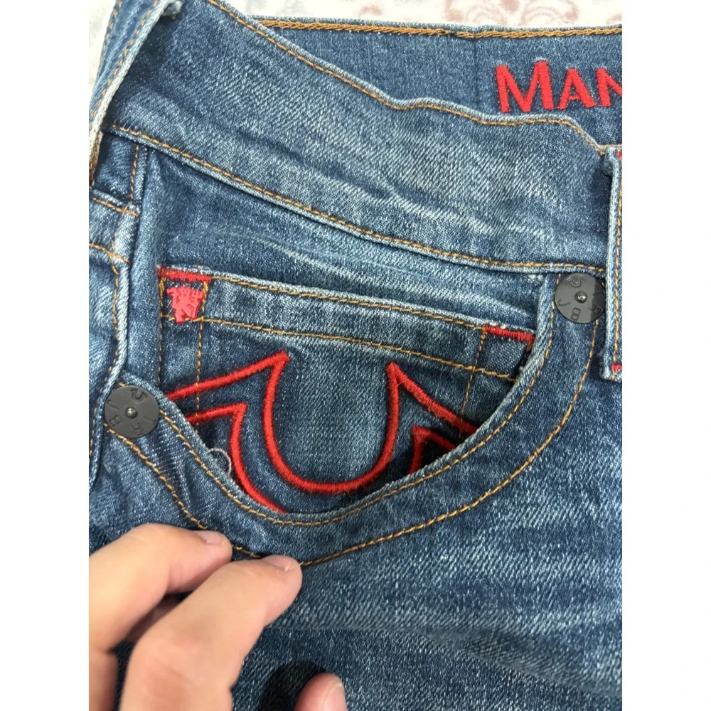 True Religion Manchester United Rocco Slim Fit Jeans Blue Red Stitch 34 102261S
